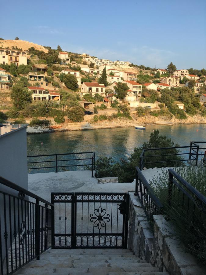 Villa Kristina Севид Екстериор снимка